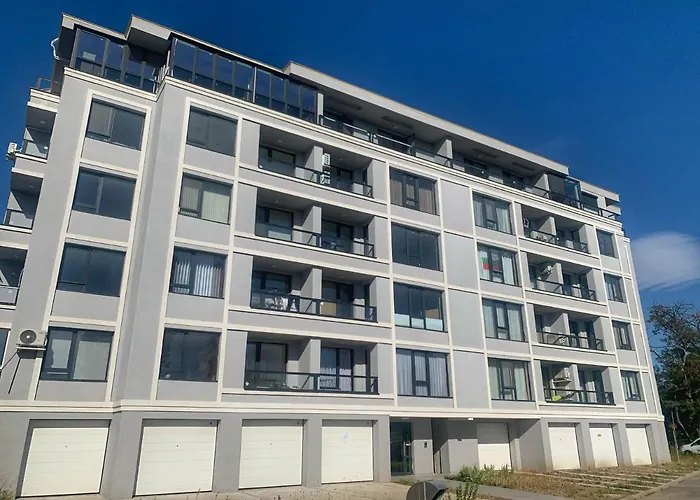 Апартамент Cloud 9 By Lmg *