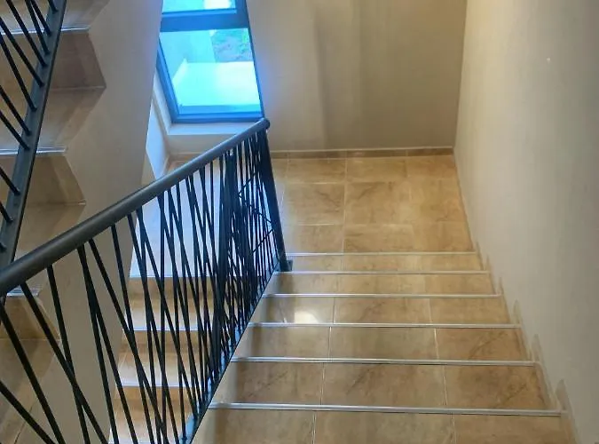 アパート Cloud 9 By Lmg *